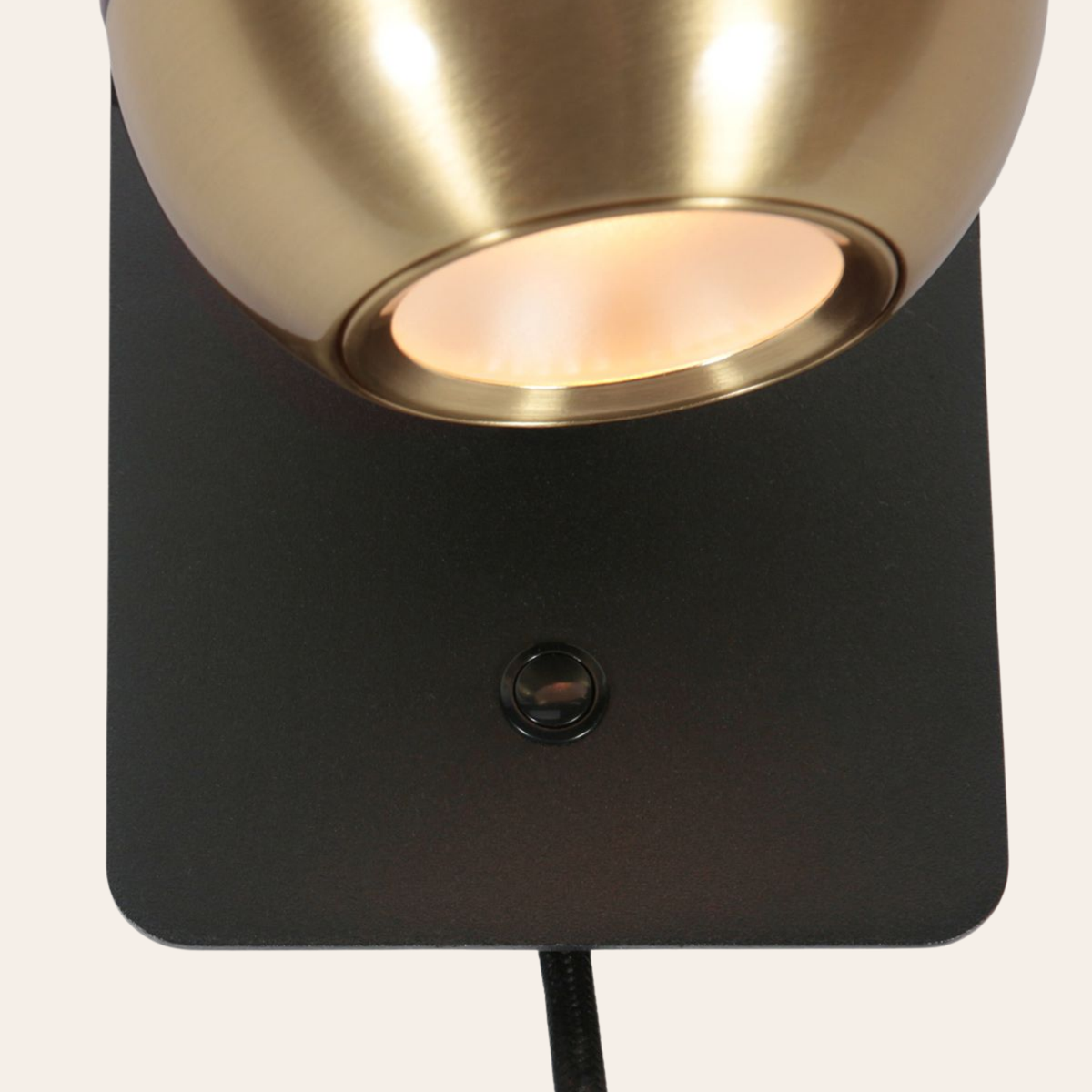 Steinhauer Belluno Wandlamp Goud | Geïntegreerde LED, Dim To Warm, Luxe Ontwerp Steinhauer