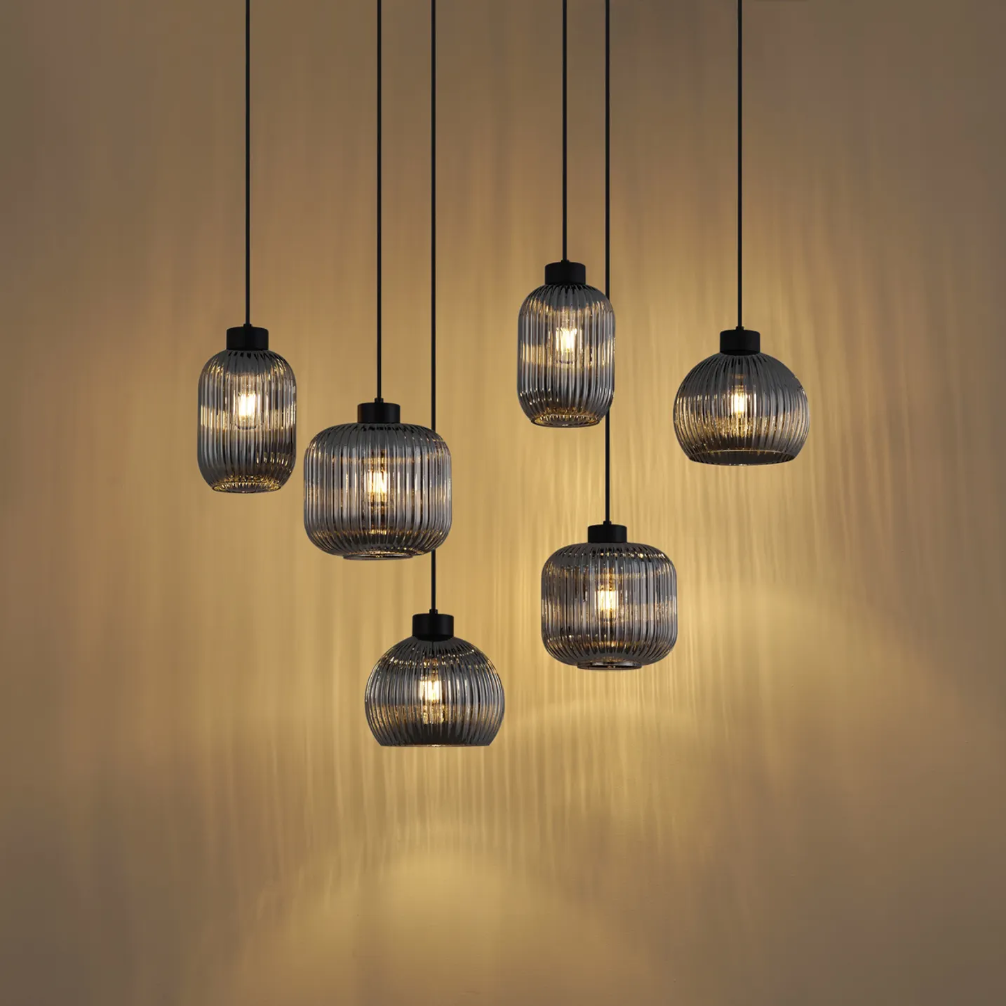 QAZQA Ana Smart Hanglamp Zwart met Smoke Glas - 6-Lichts Wifi Hanglamp Inclusief Dimbare LED Lichtbronnen